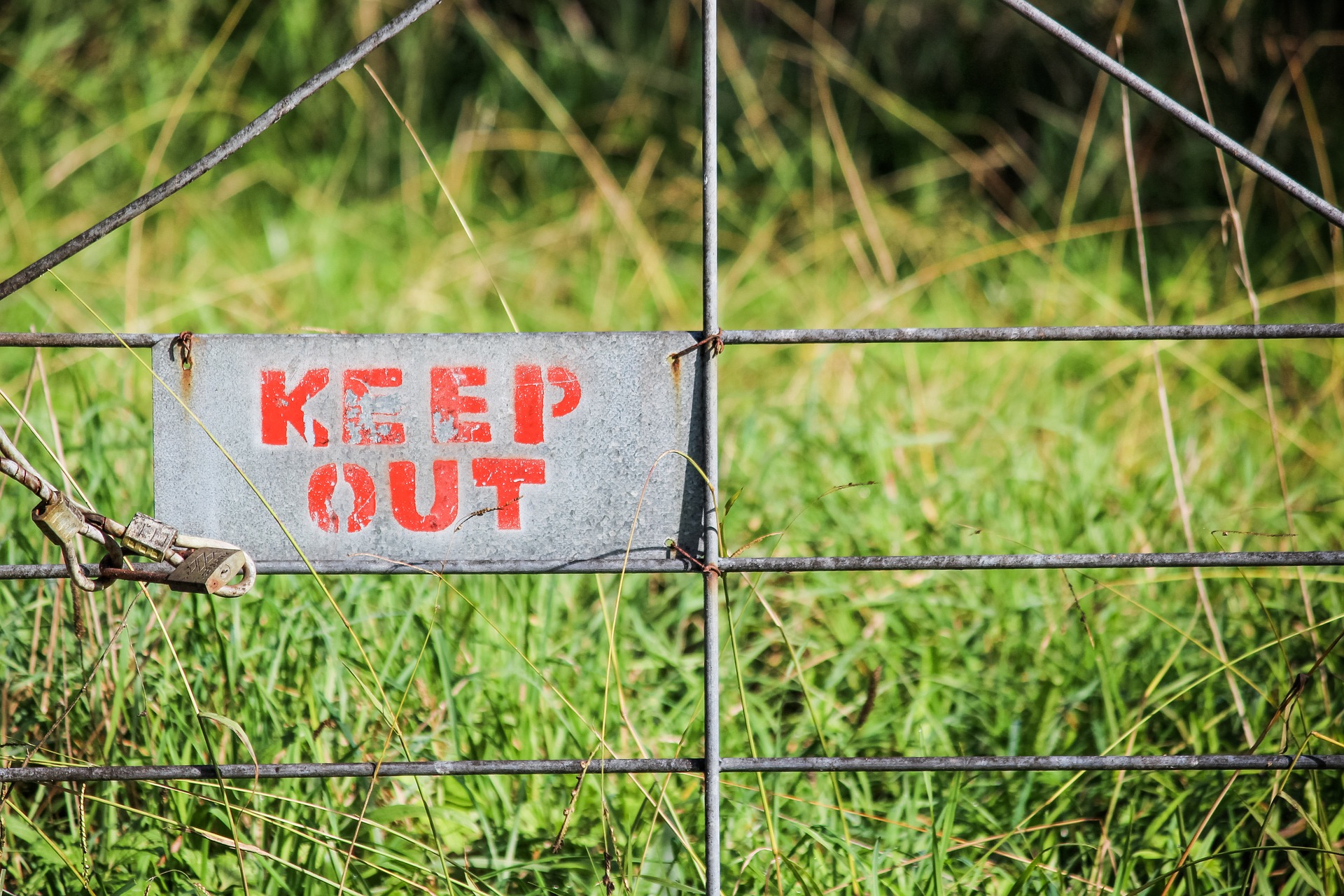 Correct path. Забор христианские картинки ограничения. End sign on the Fence.